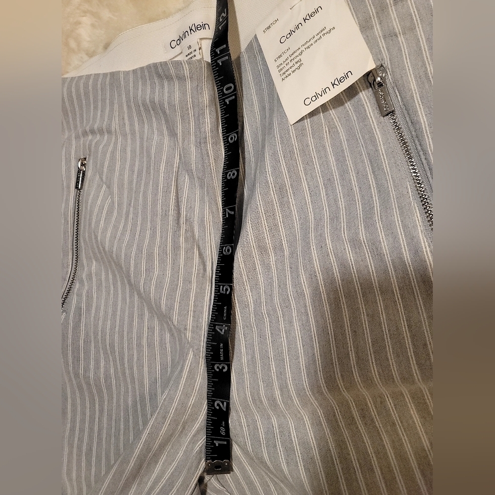 Calvin Klein Cropped Straight Leg Stretchy Pants Sz 10 - Picture 12 of 12